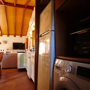  Сasa de vacaciones Ada Con Jardin Y Piscina